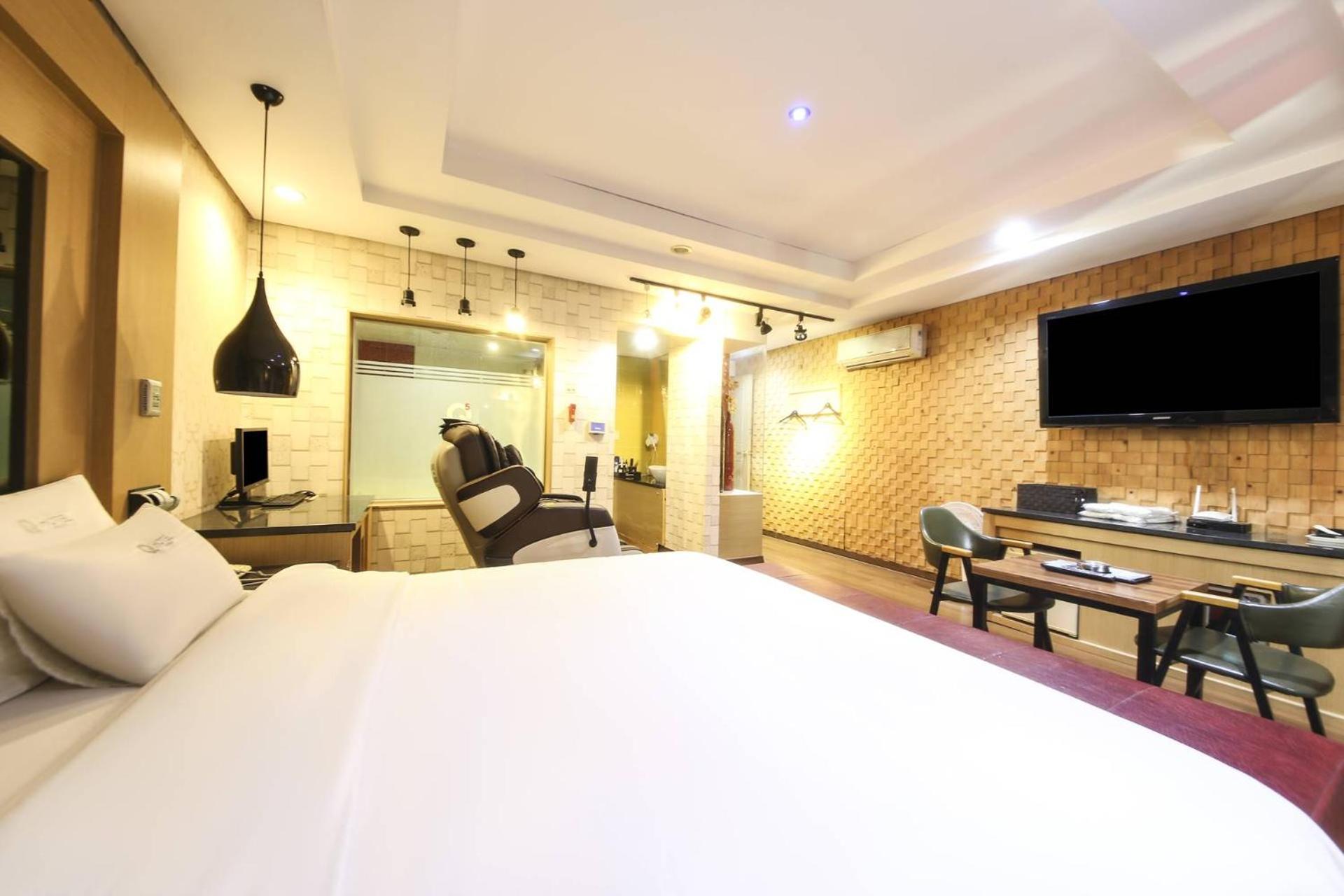 Q5 Hotel Busan Songdo Rom bilde